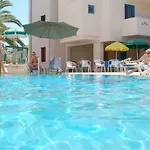 Aparthotel Sea N View 4*