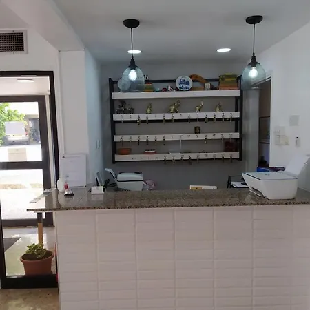 N湖景公寓式酒店 2*
