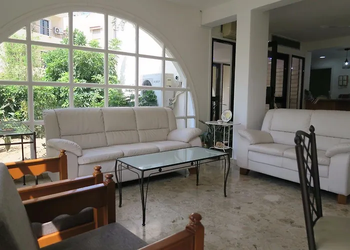 Aparthotel Sea N View