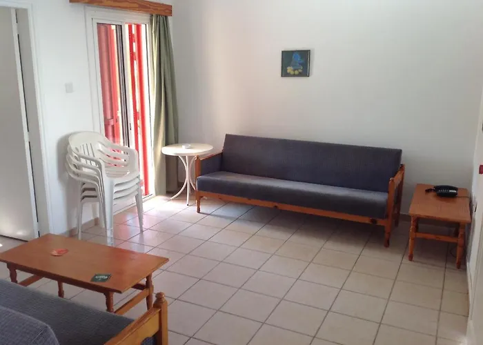 Sea N View 4* Lárnaca