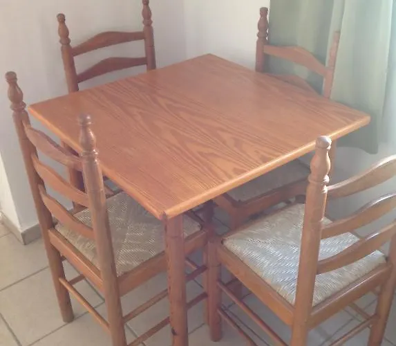 Sea N View Apartahotel