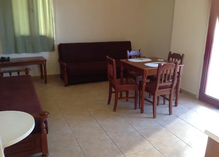 Sea N View Aparthotel