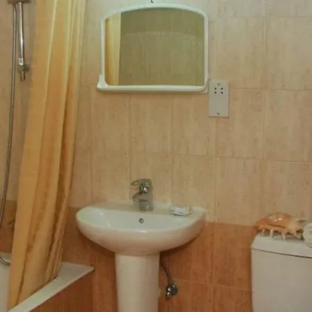 Aparthotel Sea N View Larnaca