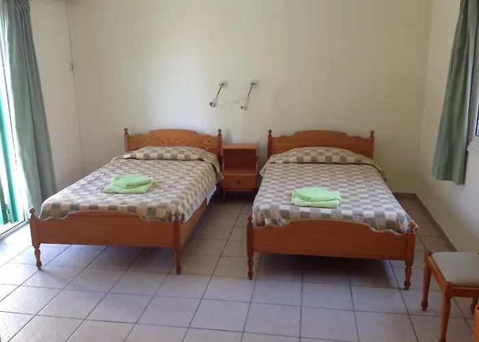 Aparthotel Sea N View Larnaca