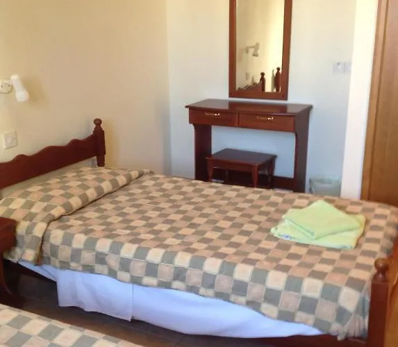 Sea N View Aparthotel Larnaca